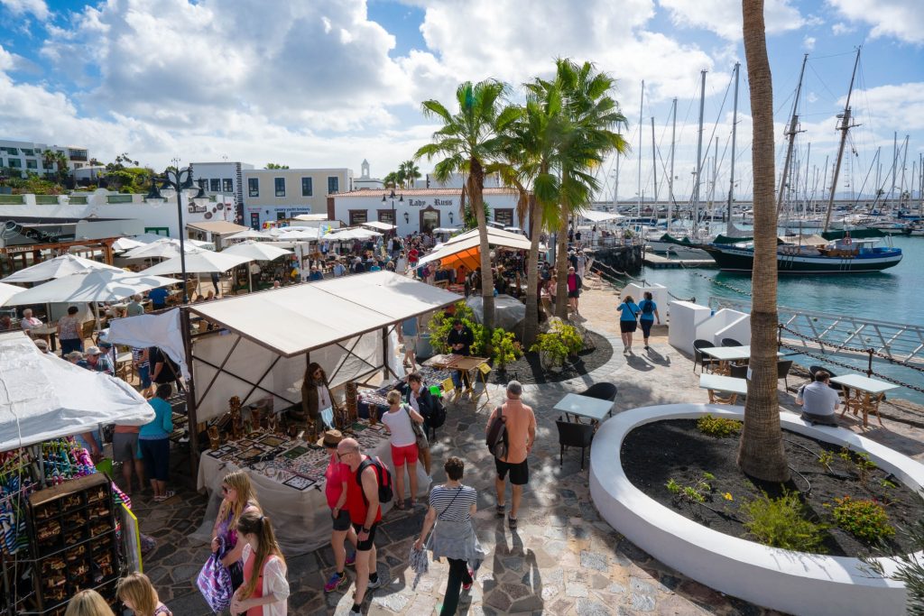 Excursión día libre en Lanzarote-Mercado