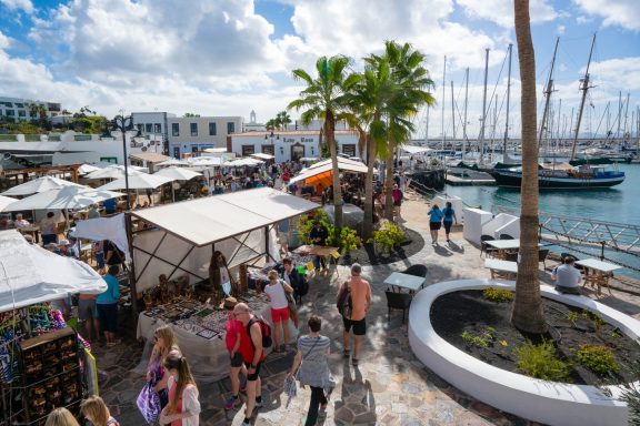 Excursión día libre en Lanzarote-Mercado